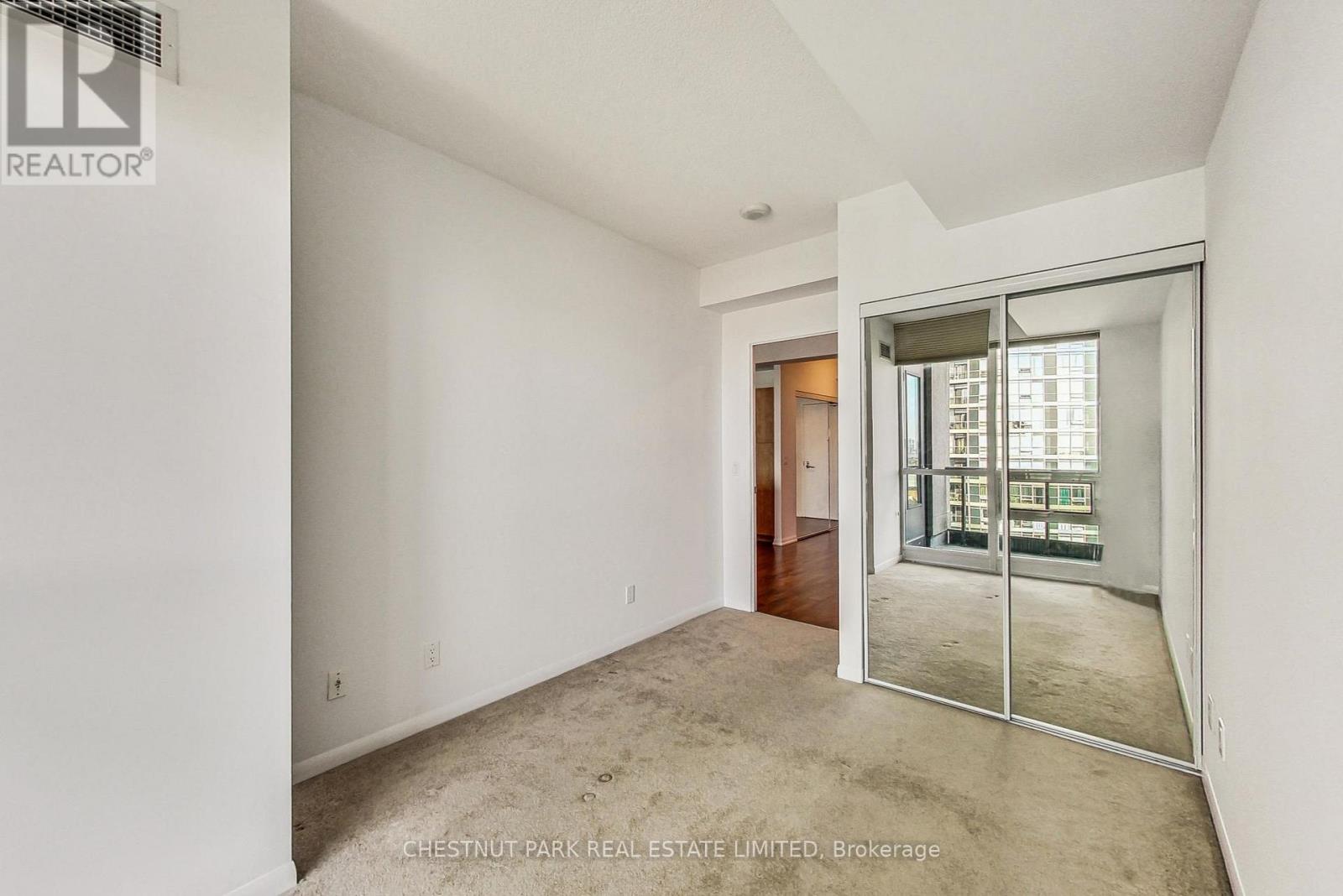 2108 - 215 Fort York Boulevard, Toronto, Ontario  M5V 4A2 - Photo 17 - C13019794