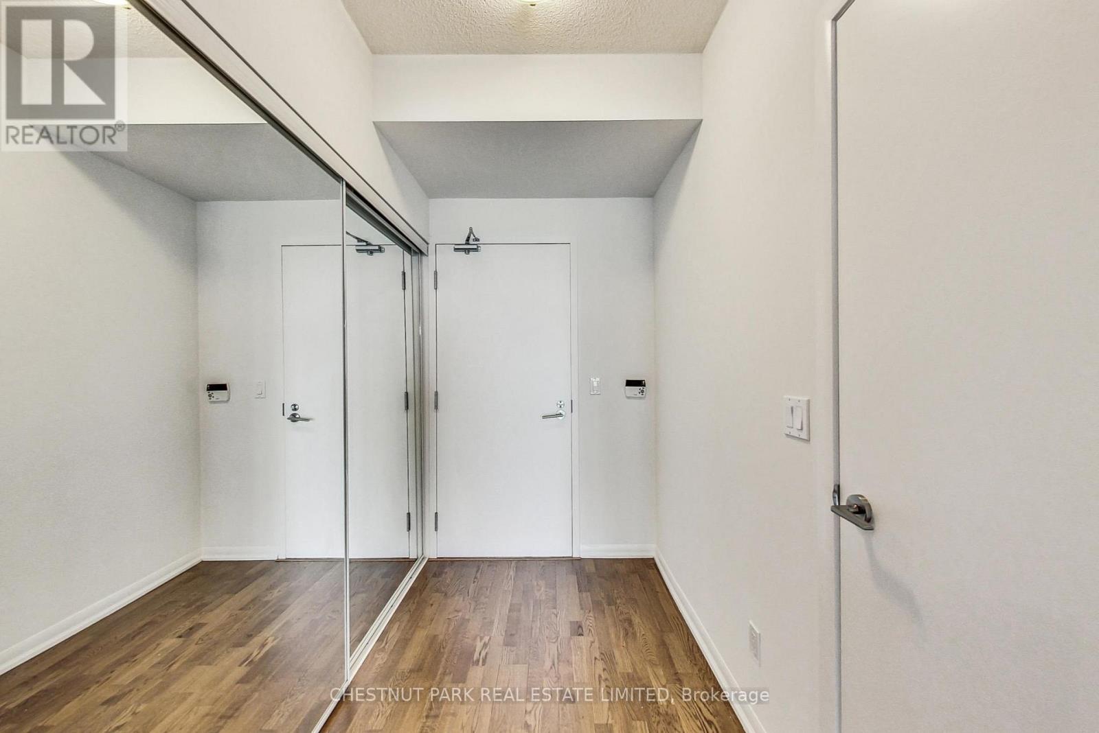 2108 - 215 Fort York Boulevard, Toronto, Ontario  M5V 4A2 - Photo 6 - C13019794