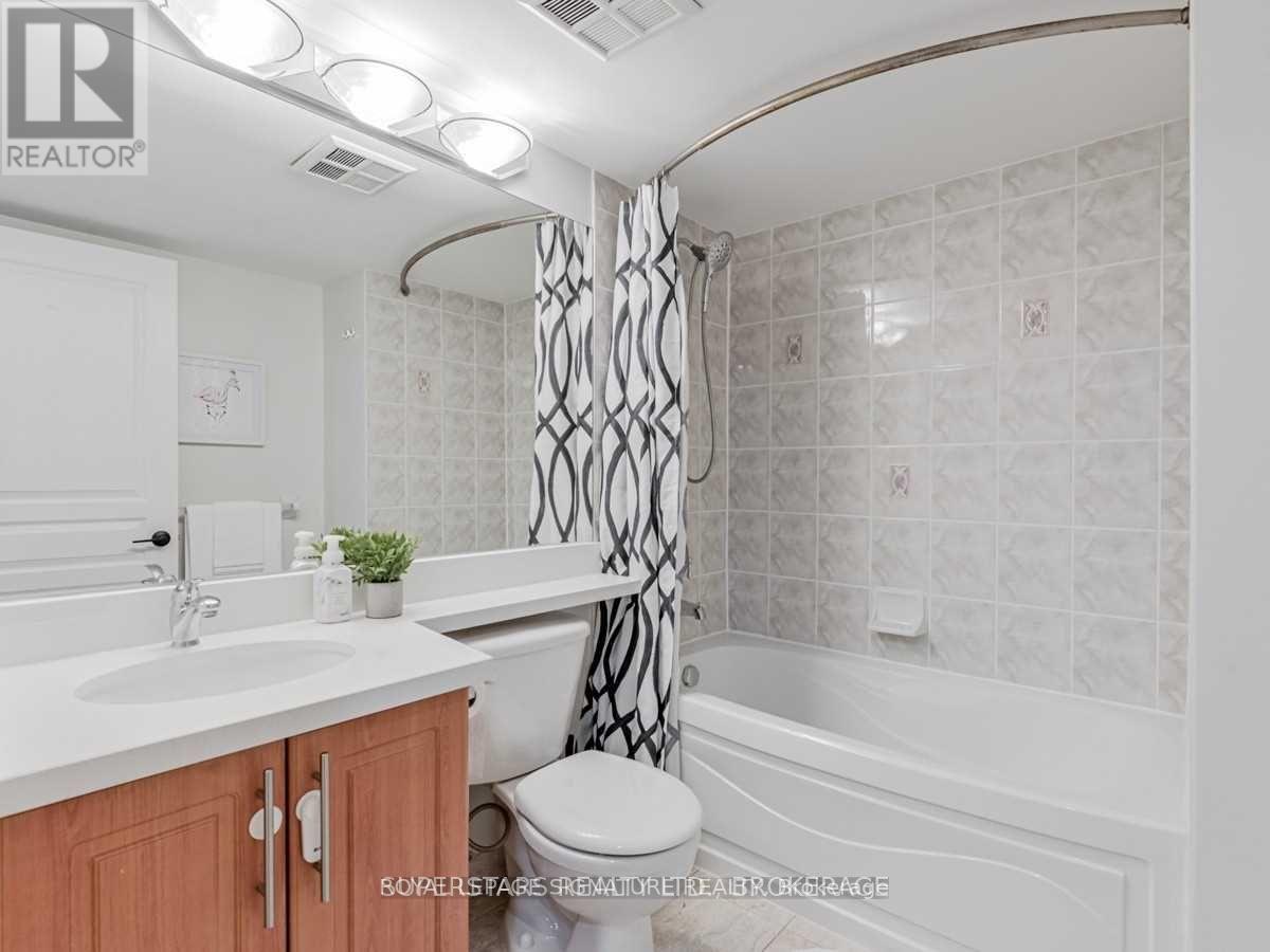 1517 - 15 Northtown Way, Toronto, Ontario  M2N 7A2 - Photo 10 - C13019814