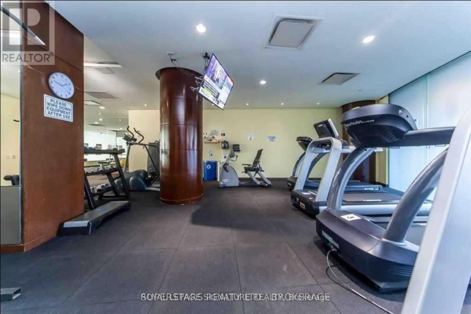 1517 - 15 Northtown Way, Toronto, Ontario  M2N 7A2 - Photo 17 - C13019814