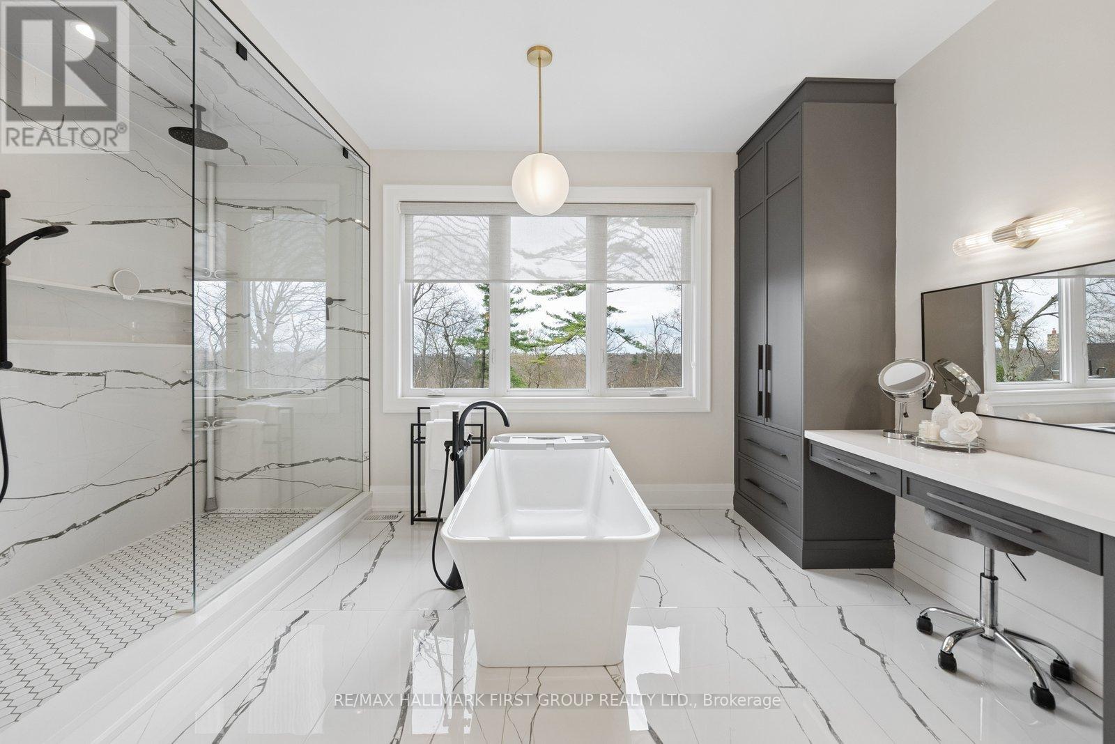 506 Rougemount Drive, Pickering, Ontario  L1W 2B9 - Photo 24 - E13019688