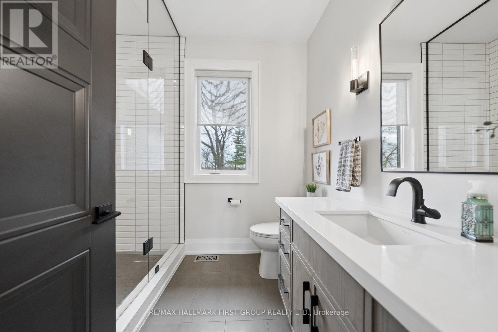 506 Rougemount Drive, Pickering, Ontario  L1W 2B9 - Photo 35 - E13019688