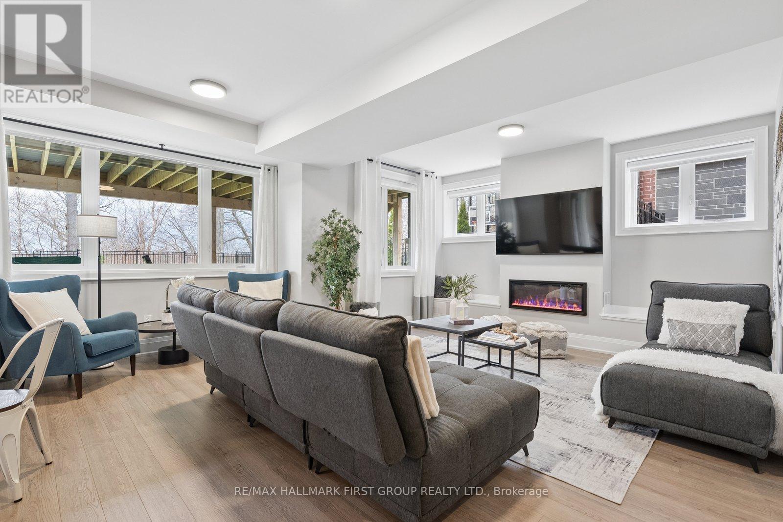 506 Rougemount Drive, Pickering, Ontario  L1W 2B9 - Photo 38 - E13019688