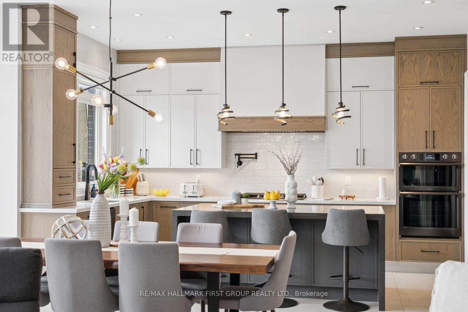 506 Rougemount Drive, Pickering, Ontario  L1W 2B9 - Photo 6 - E13019688