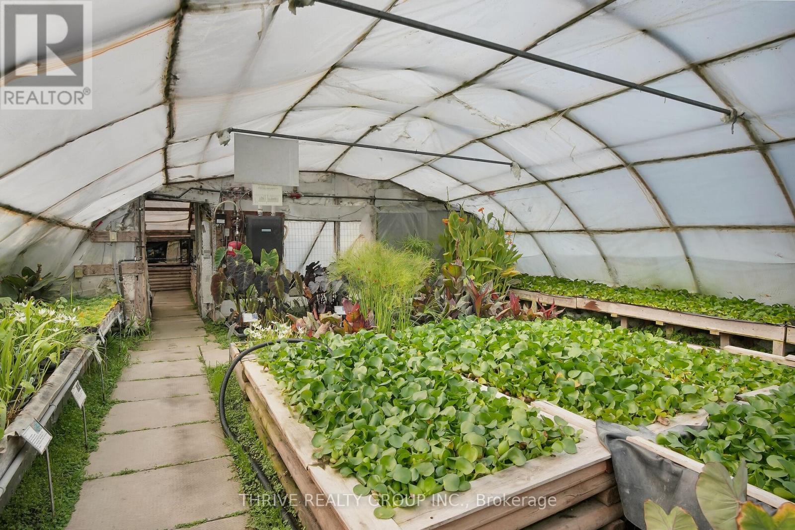 22049 Hyde Park Road, Middlesex Centre, Ontario  N0M 2A0 - Photo 32 - X12337930