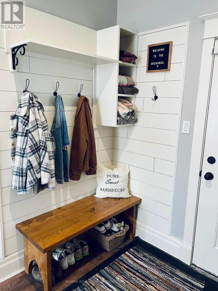 12486 Medway Road, Middlesex Centre, Ontario  N0M 1C0 - Photo 32 - X13018988