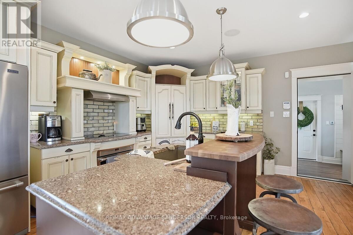 12486 Medway Road, Middlesex Centre, Ontario  N0M 1C0 - Photo 35 - X13018988