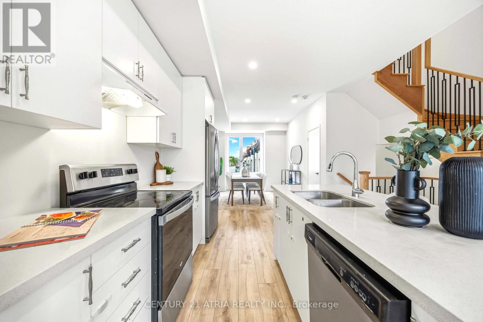 93 Rattenbury Road, Vaughan, Ontario  L6A 5C6 - Photo 14 - N13019672