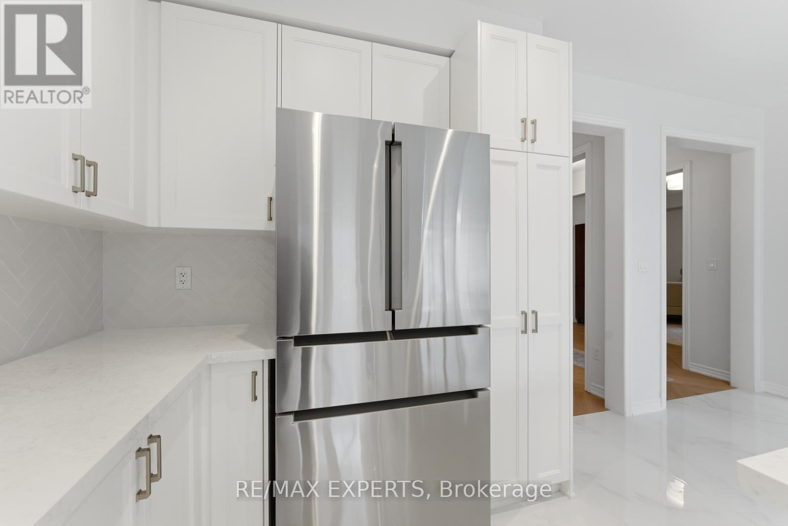 87 Robb Thompson Road, East Gwillimbury (Mt Albert), Ontario  L0G 1M0 - Photo 17 - N13019704