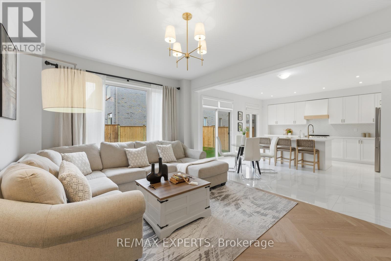 87 Robb Thompson Road, East Gwillimbury (Mt Albert), Ontario  L0G 1M0 - Photo 22 - N13019704