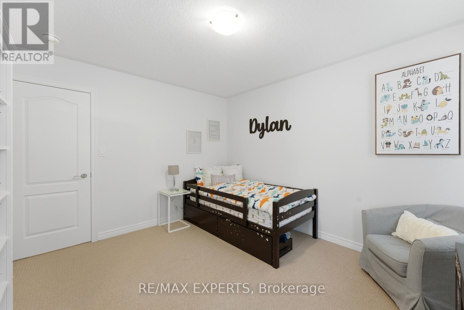 87 Robb Thompson Road, East Gwillimbury (Mt Albert), Ontario  L0G 1M0 - Photo 33 - N13019704