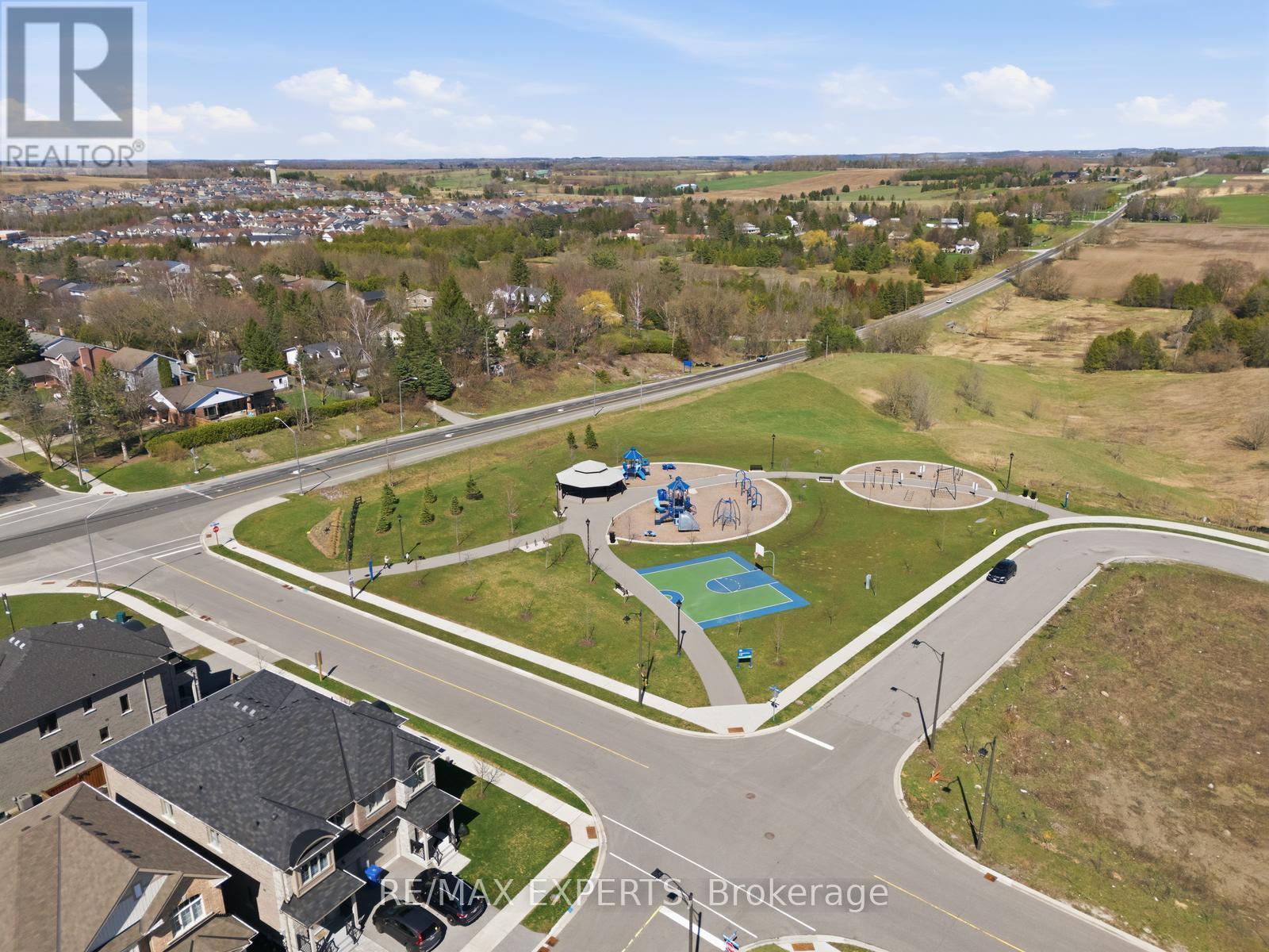 87 Robb Thompson Road, East Gwillimbury (Mt Albert), Ontario  L0G 1M0 - Photo 44 - N13019704