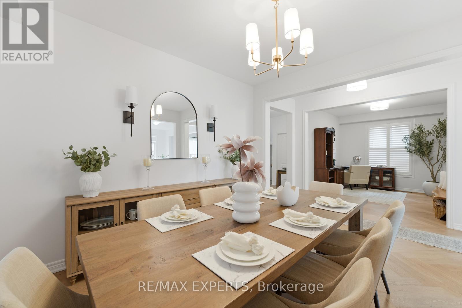 87 Robb Thompson Road, East Gwillimbury (Mt Albert), Ontario  L0G 1M0 - Photo 8 - N13019704