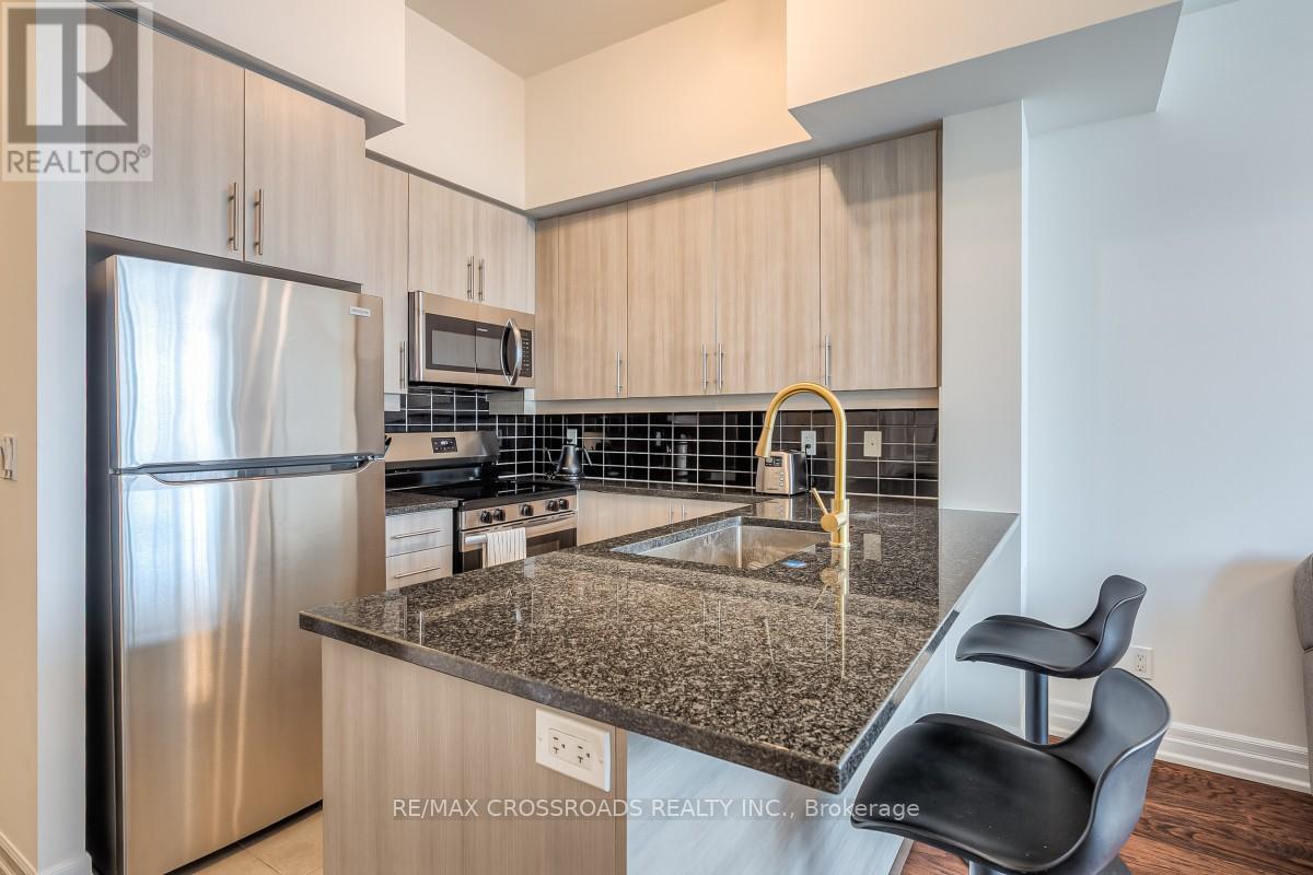 203 - 8110 Birchmount Road, Markham, Ontario  L6G 0E3 - Photo 11 - N13019710