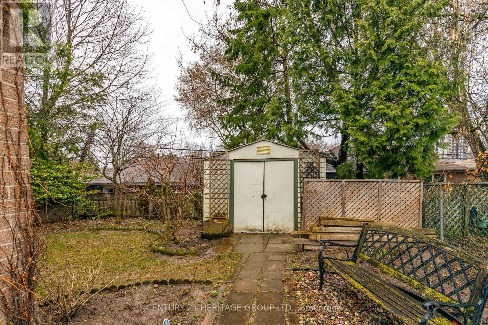 69 Lindsay Avenue, Newmarket, Ontario  L3Y 4N7 - Photo 33 - N13019774