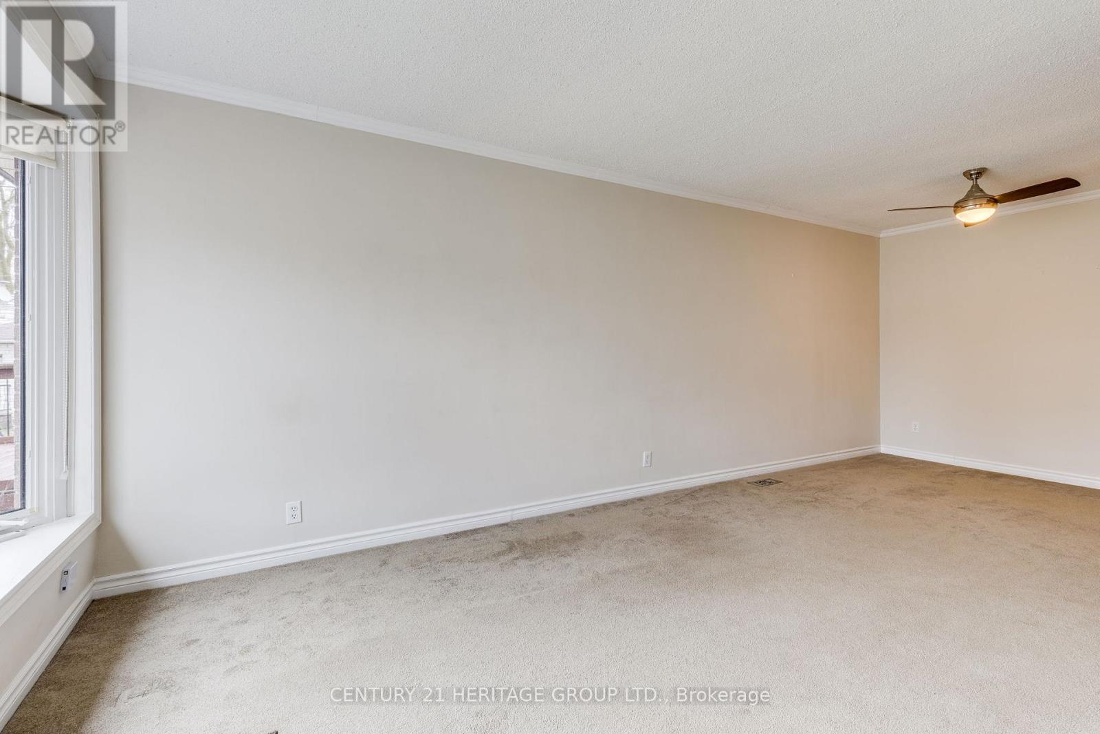 69 Lindsay Avenue, Newmarket, Ontario  L3Y 4N7 - Photo 4 - N13019774