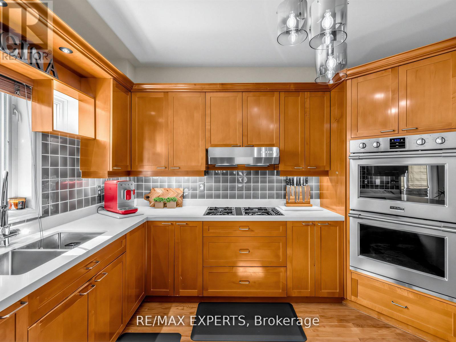 203 Thomson Creek Boulevard, Vaughan, Ontario  L4H 1H1 - Photo 14 - N13019808