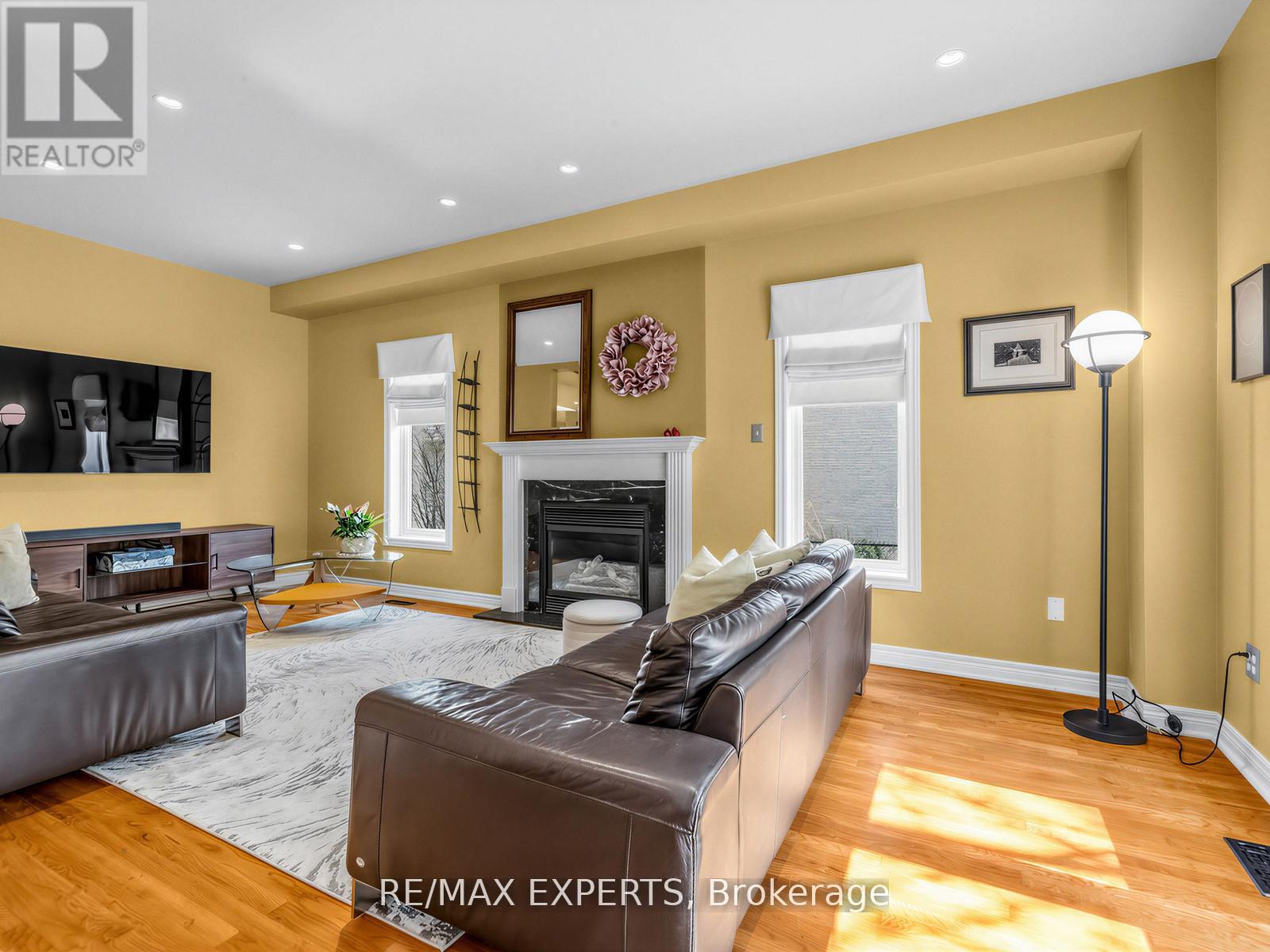 203 Thomson Creek Boulevard, Vaughan, Ontario  L4H 1H1 - Photo 18 - N13019808