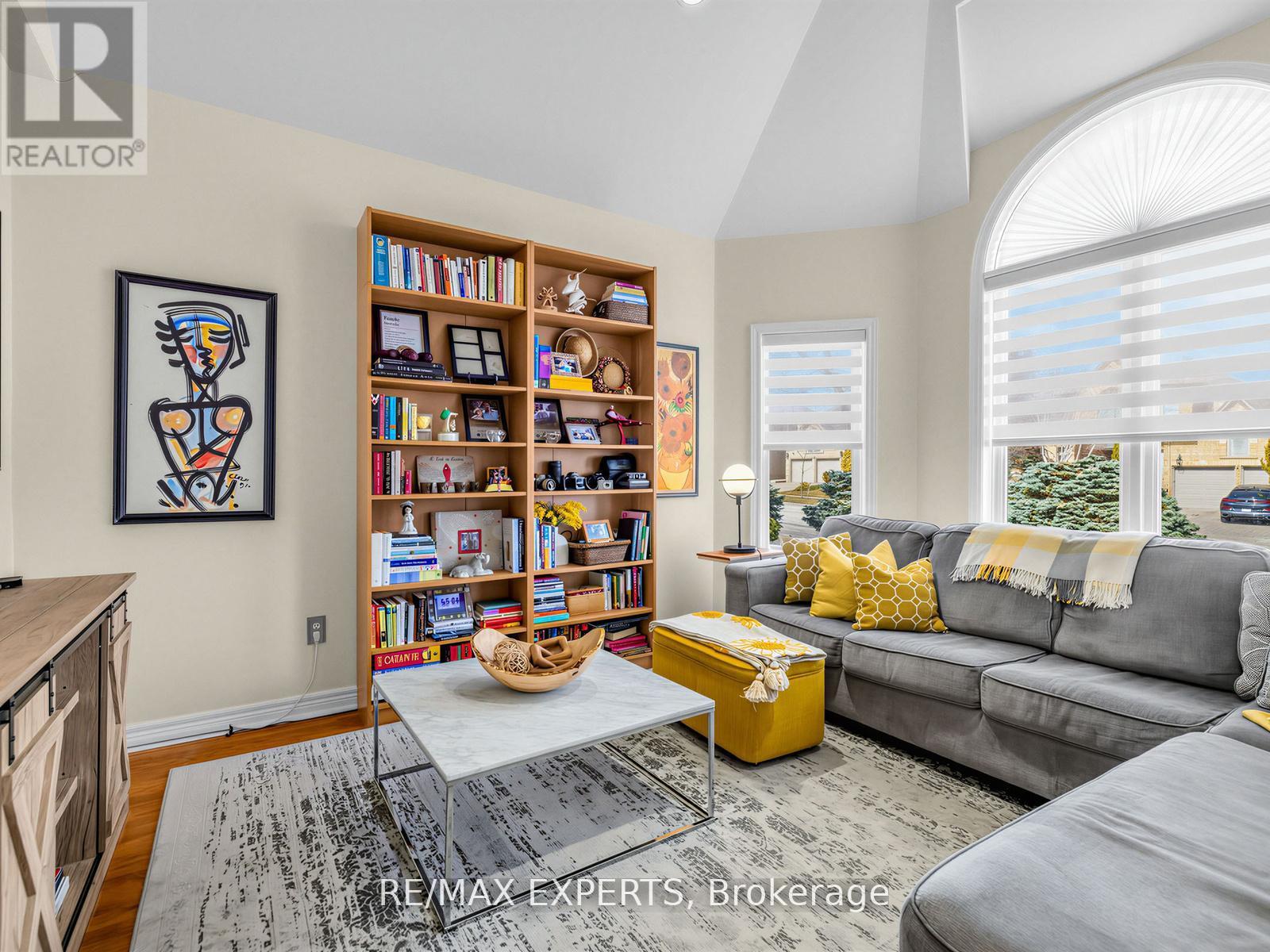 203 Thomson Creek Boulevard, Vaughan, Ontario  L4H 1H1 - Photo 7 - N13019808