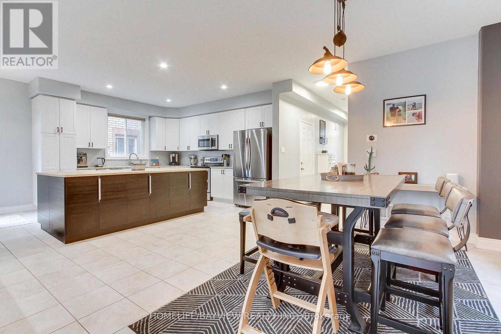 35 Booth Lane, Barrie, Ontario  L4N 0S4 - Photo 7 - S13017368