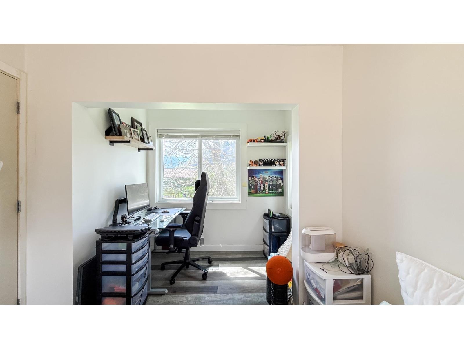 6390 Pioneer Avenue, Agassiz, Agassiz, British Columbia  V0M 1A3 - Photo 12 - R3113228