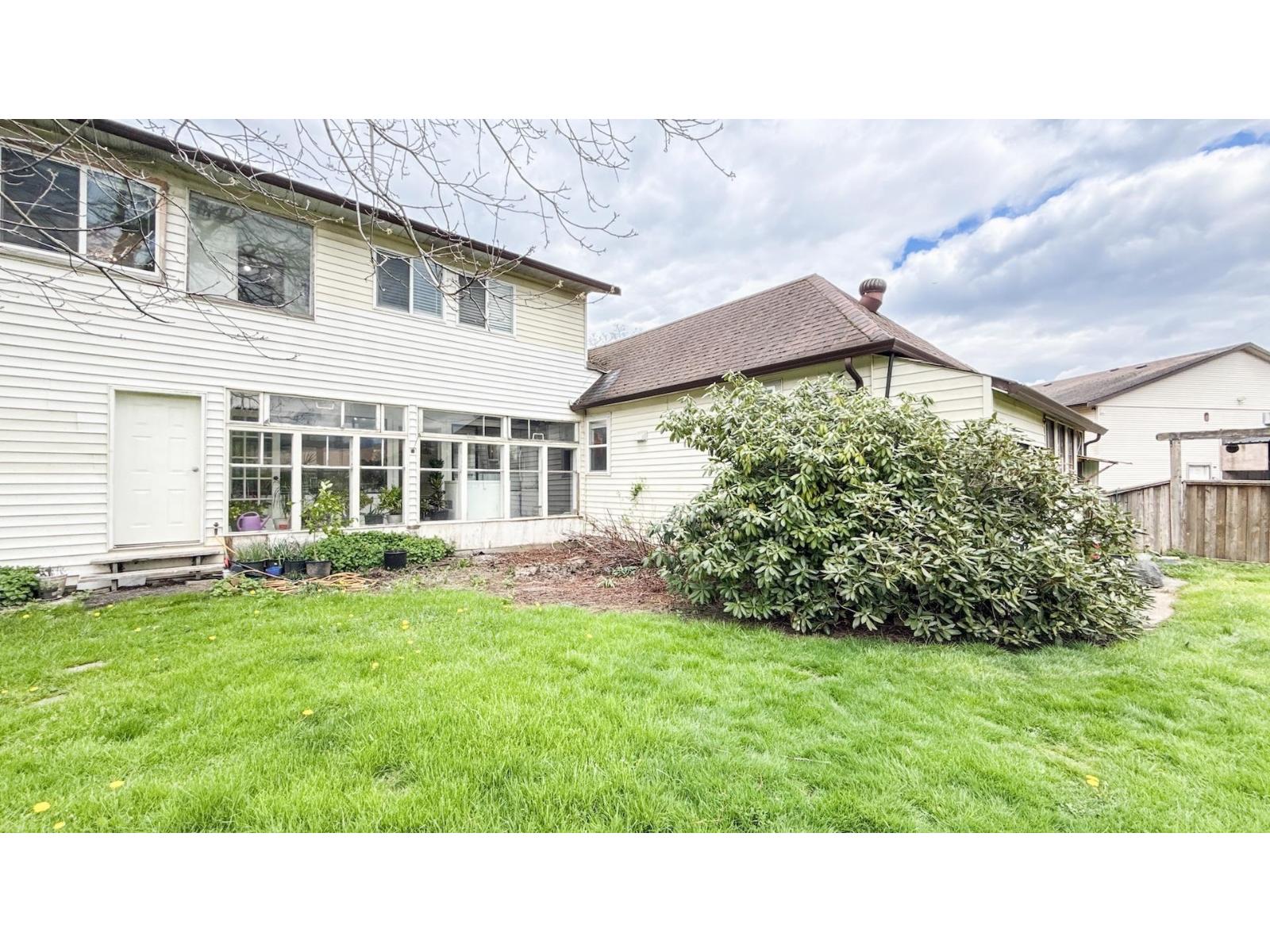 6390 Pioneer Avenue, Agassiz, Agassiz, British Columbia  V0M 1A3 - Photo 3 - R3113228