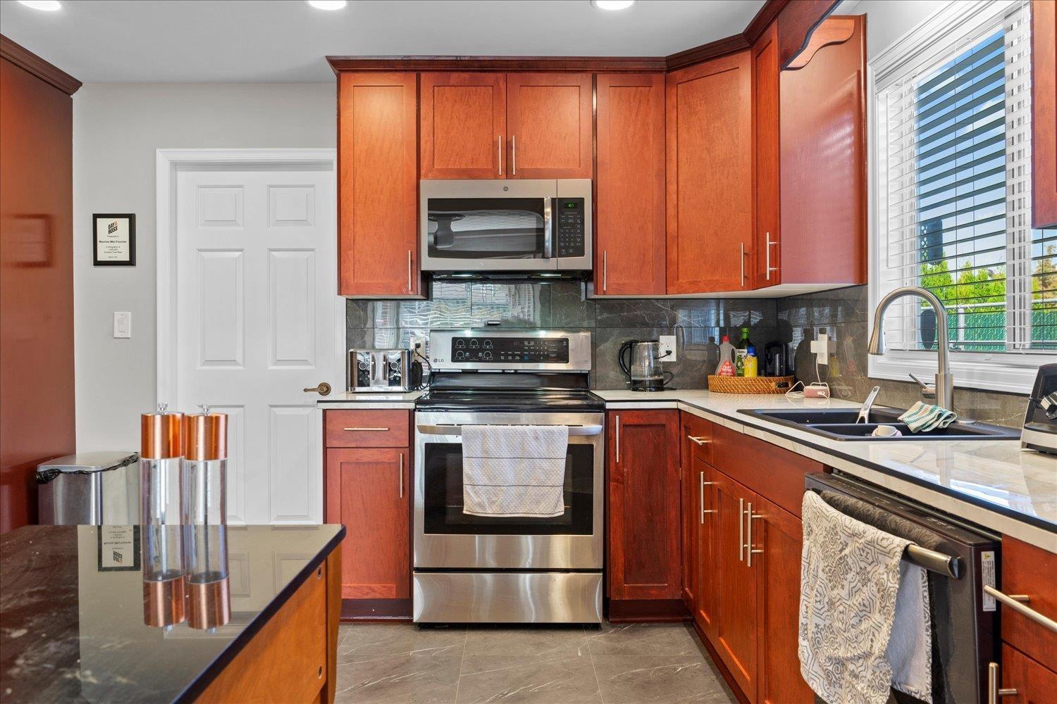 6279 Silverthorne Road, Sardis South, Chilliwack, British Columbia  V2R 2N2 - Photo 8 - R3112494