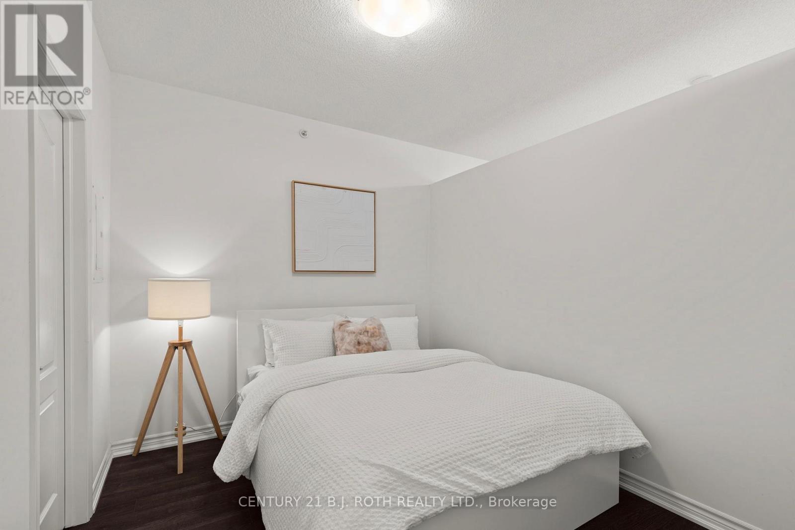 204 - 40 Ferndale Drive S, Barrie, Ontario  L4N 2L3 - Photo 10 - S13019766