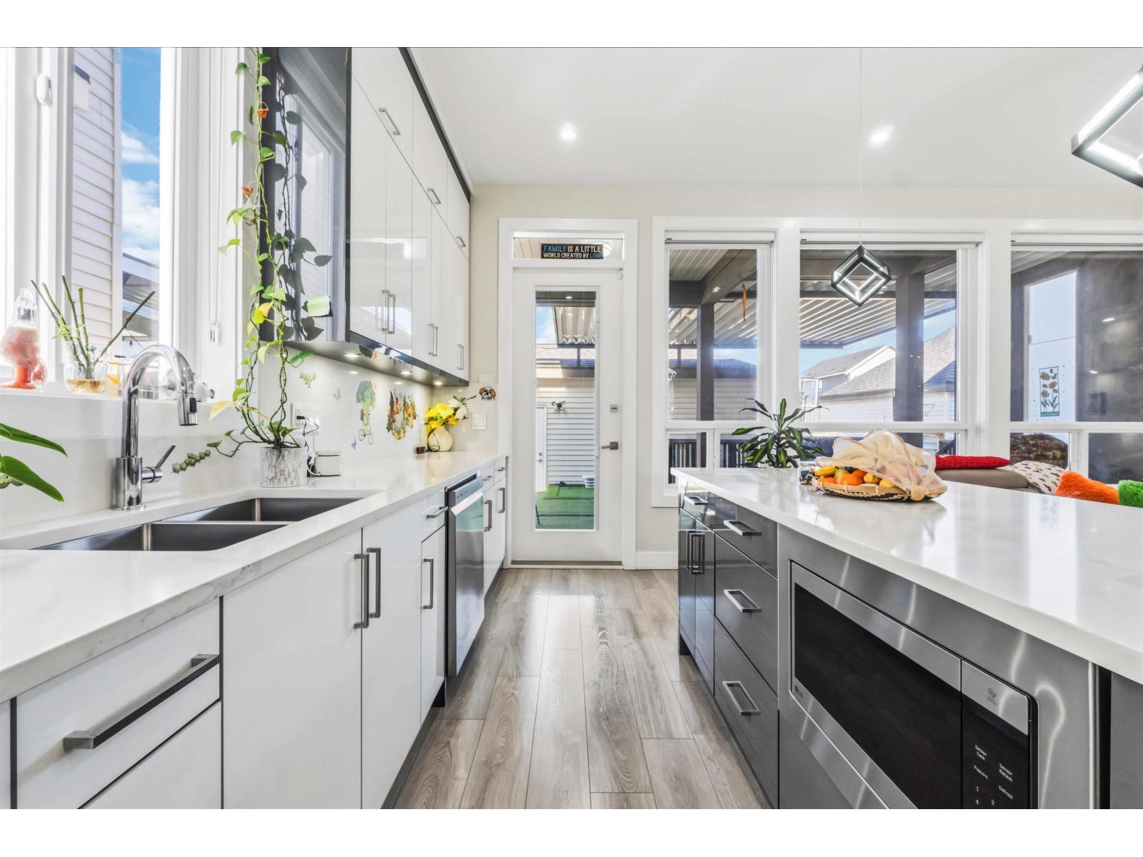 19247 71 Avenue, Surrey, British Columbia  V4N 6V1 - Photo 16 - R3113171