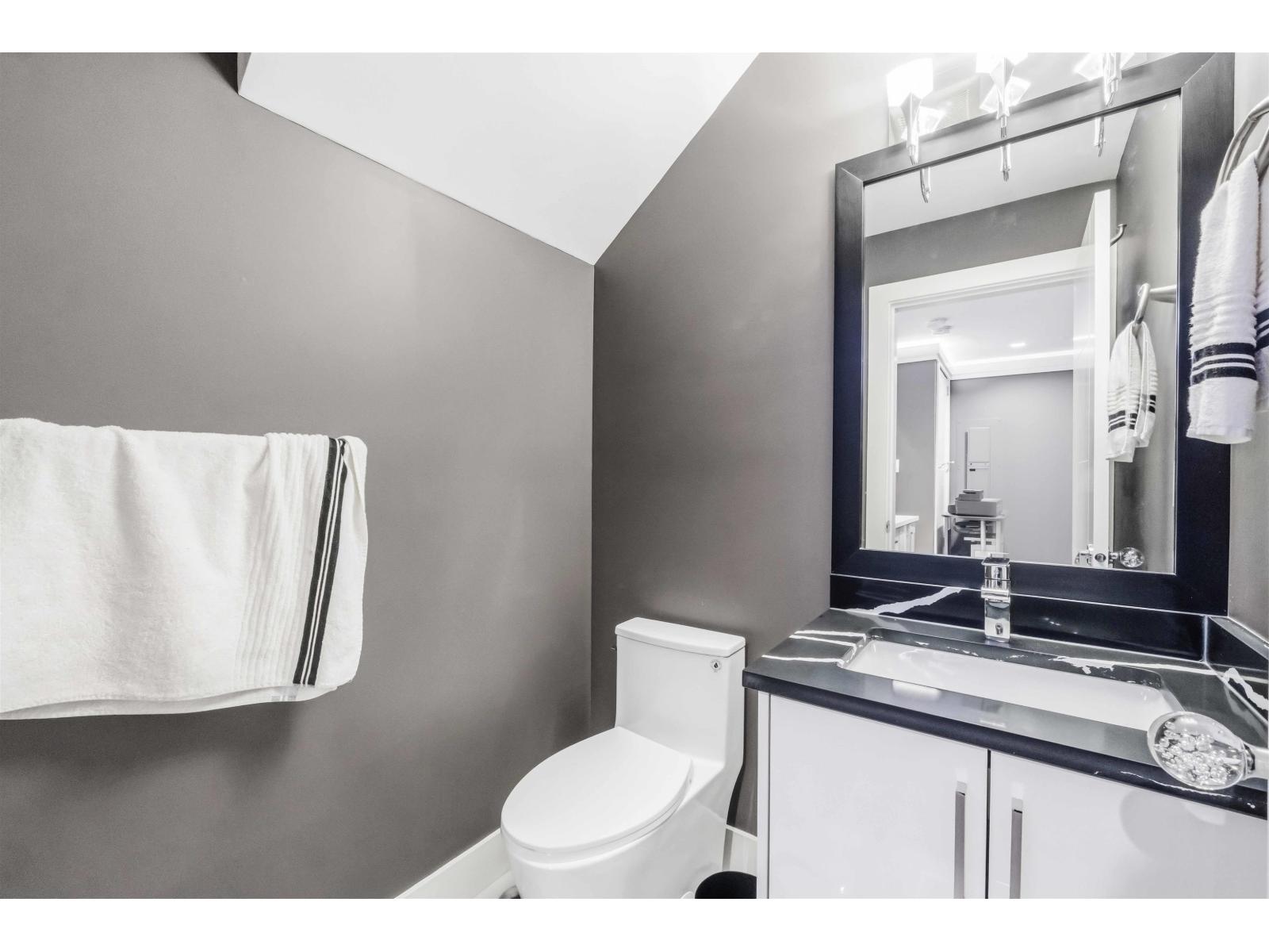 19247 71 Avenue, Surrey, British Columbia  V4N 6V1 - Photo 30 - R3113171