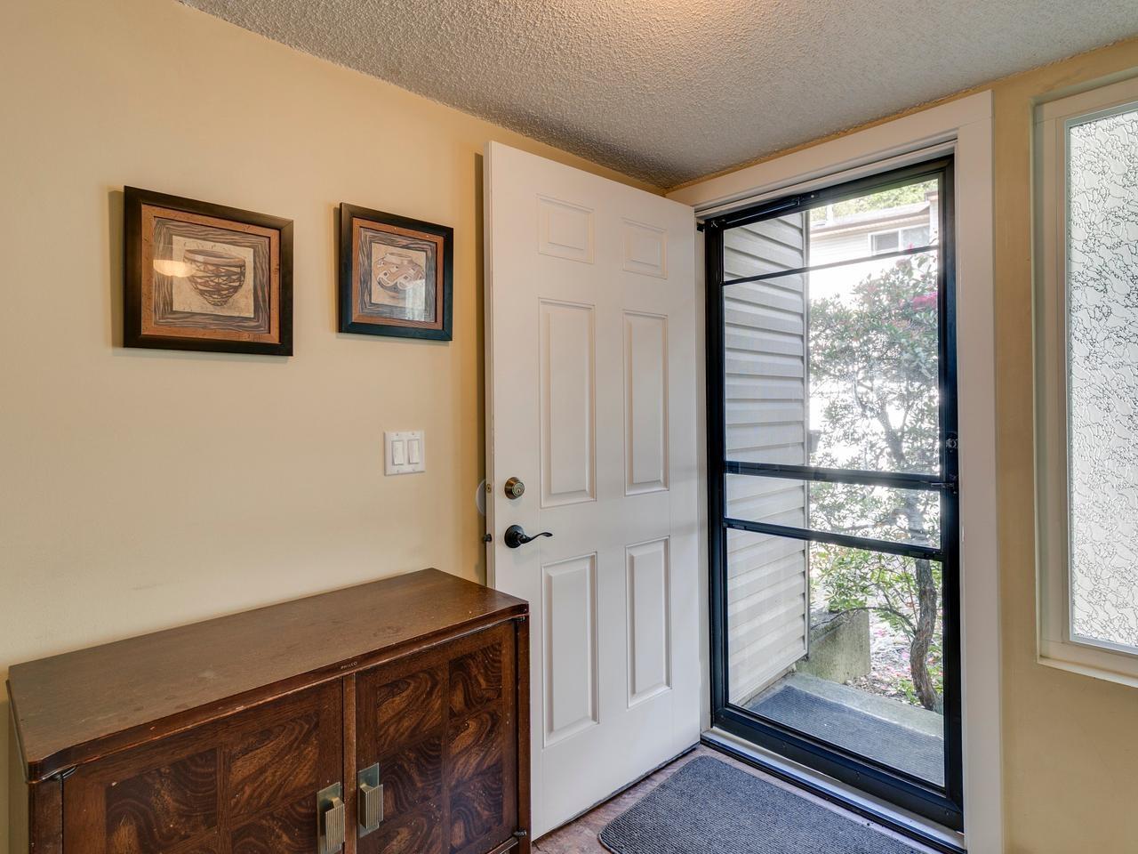 4 32705 Fraser Crescent, Mission, British Columbia  V2V 1C9 - Photo 6 - R3113214