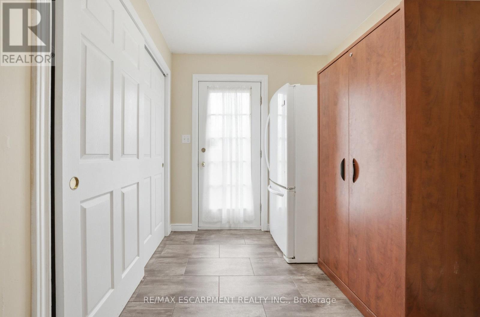 173 Green Pointe Drive, Welland, Ontario  L3C 6Y8 - Photo 18 - X13019256