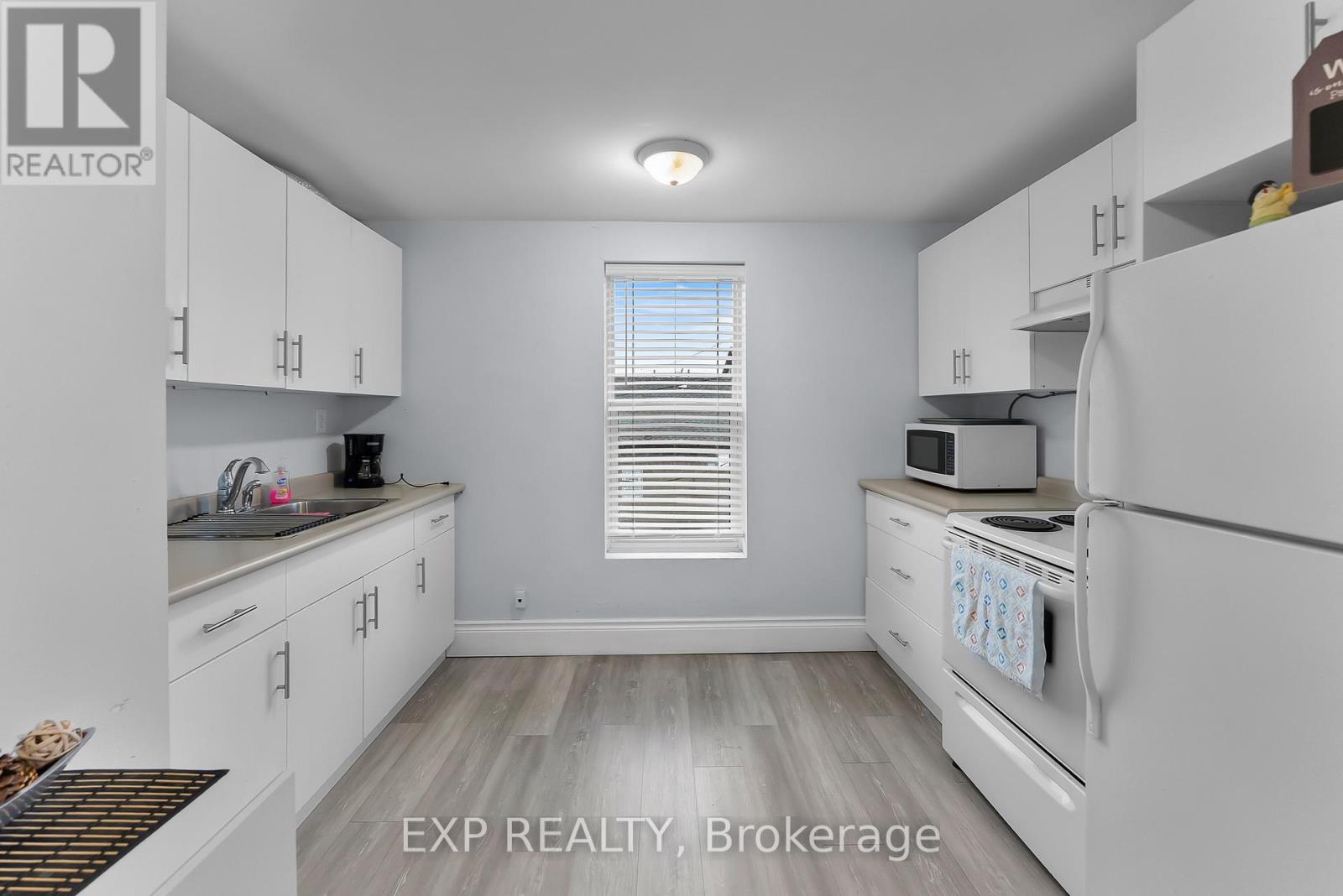 1 - 5858 Ferry Street, Niagara Falls, Ontario  L2G 1S9 - Photo 5 - X13015636