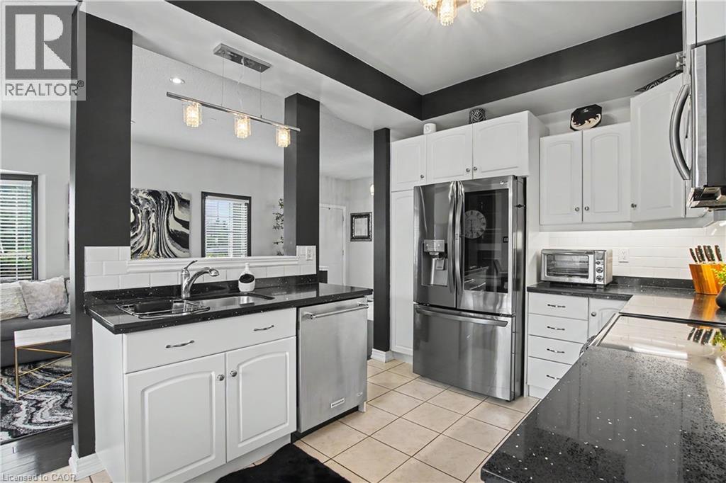 60 Cloverleaf Drive Unit# 31, Ancaster, Ontario  L9K 1S8 - Photo 14 - 40821673