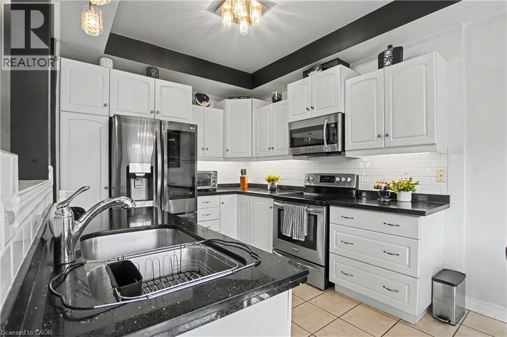 60 Cloverleaf Drive Unit# 31, Ancaster, Ontario  L9K 1S8 - Photo 13 - 40821673