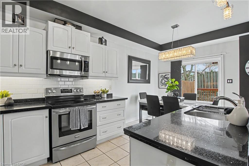 60 Cloverleaf Drive Unit# 31, Ancaster, Ontario  L9K 1S8 - Photo 16 - 40821673