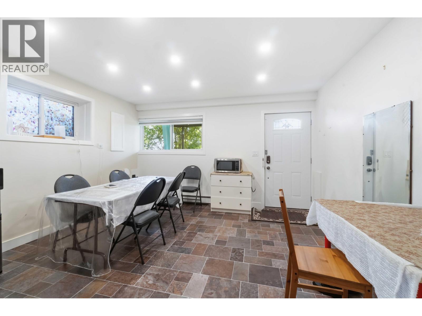 140 E Eighth Avenue, New Westminster, British Columbia  V3L 4J7 - Photo 29 - R3111317