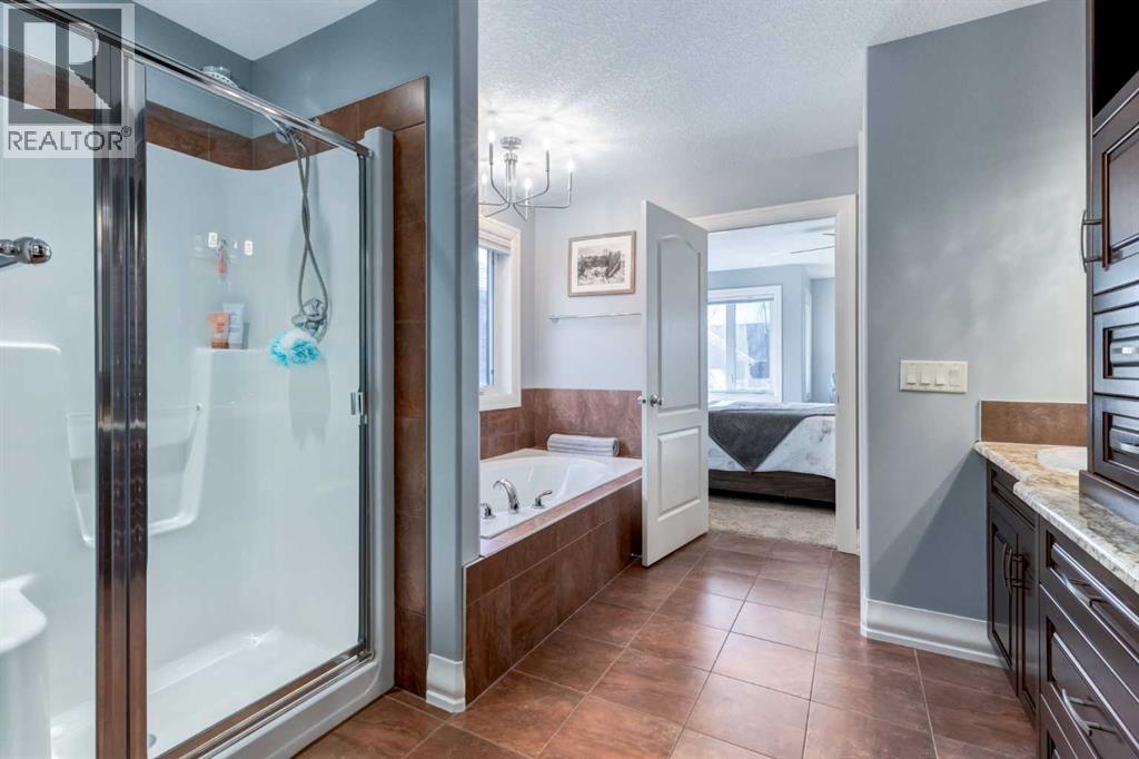 728 Coopers Square Sw, Airdrie, Alberta  T4B 0G6 - Photo 25 - A2290061