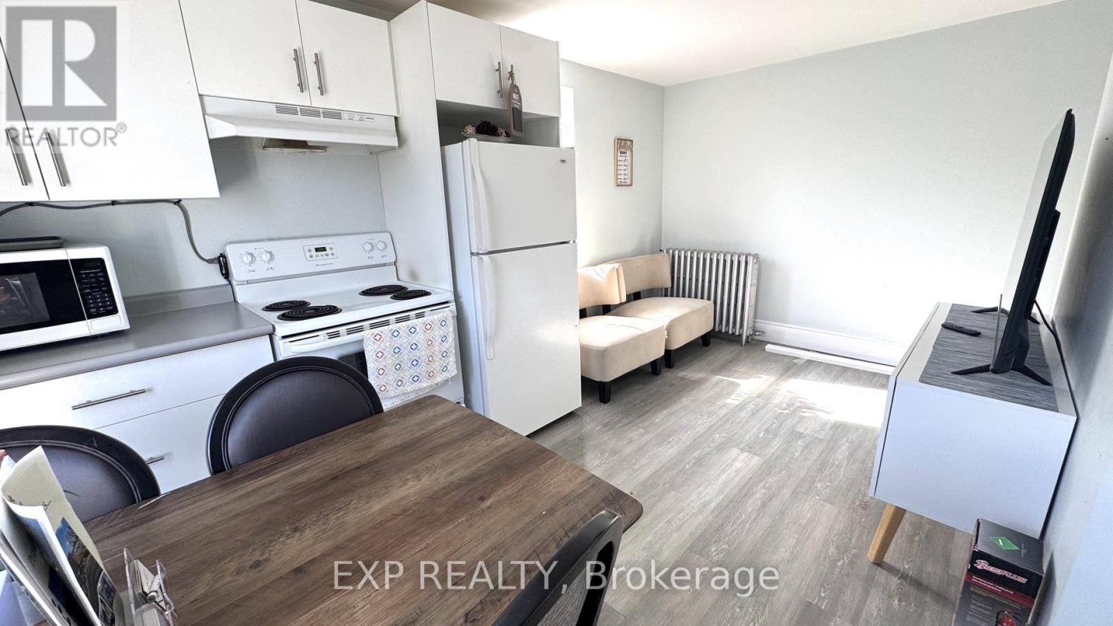 1 - 5858 Ferry Street, Niagara Falls, Ontario  L2G 1S9 - Photo 6 - X13015636