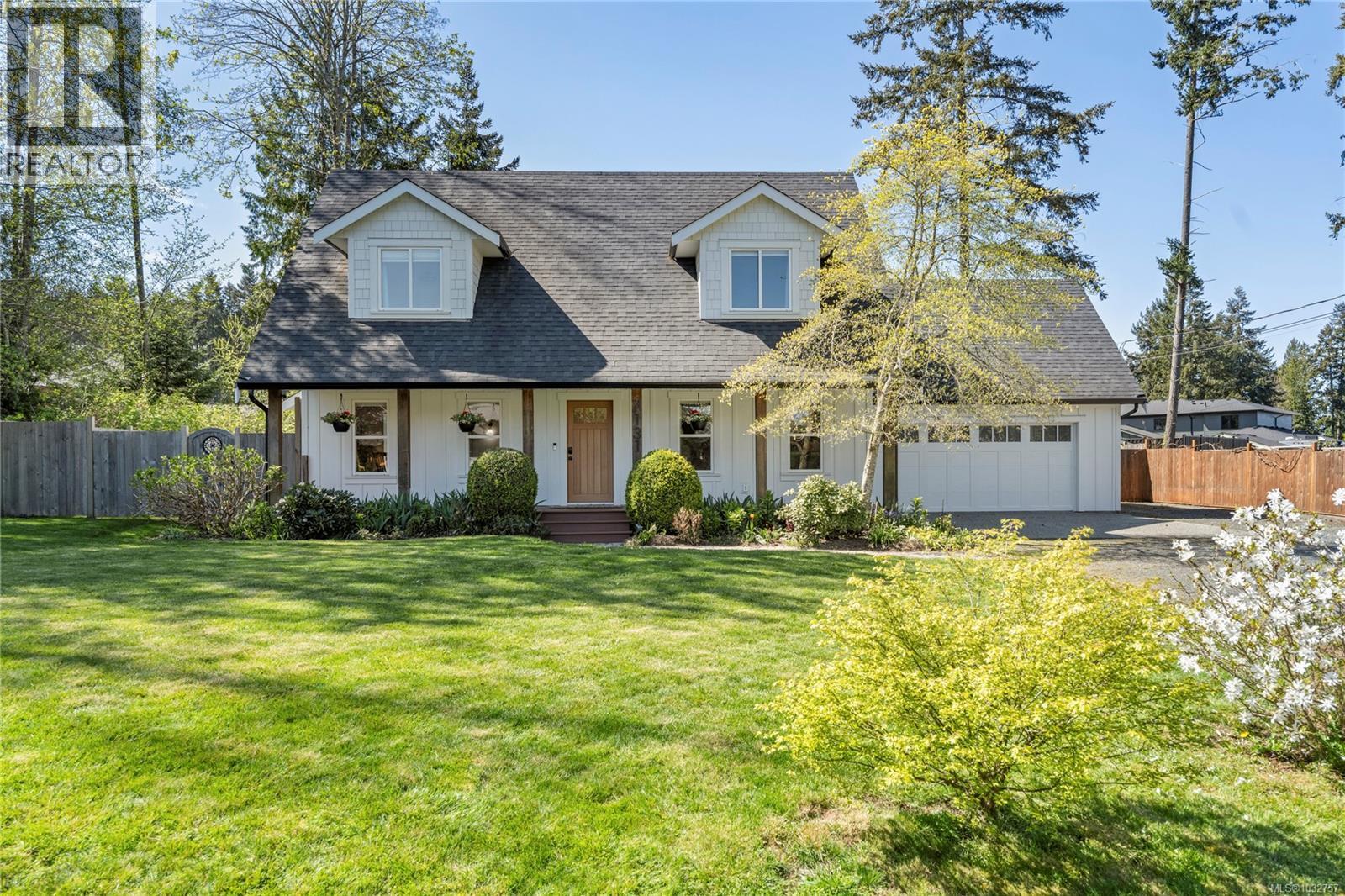 7131 Peterson Rd, Lantzville, British Columbia