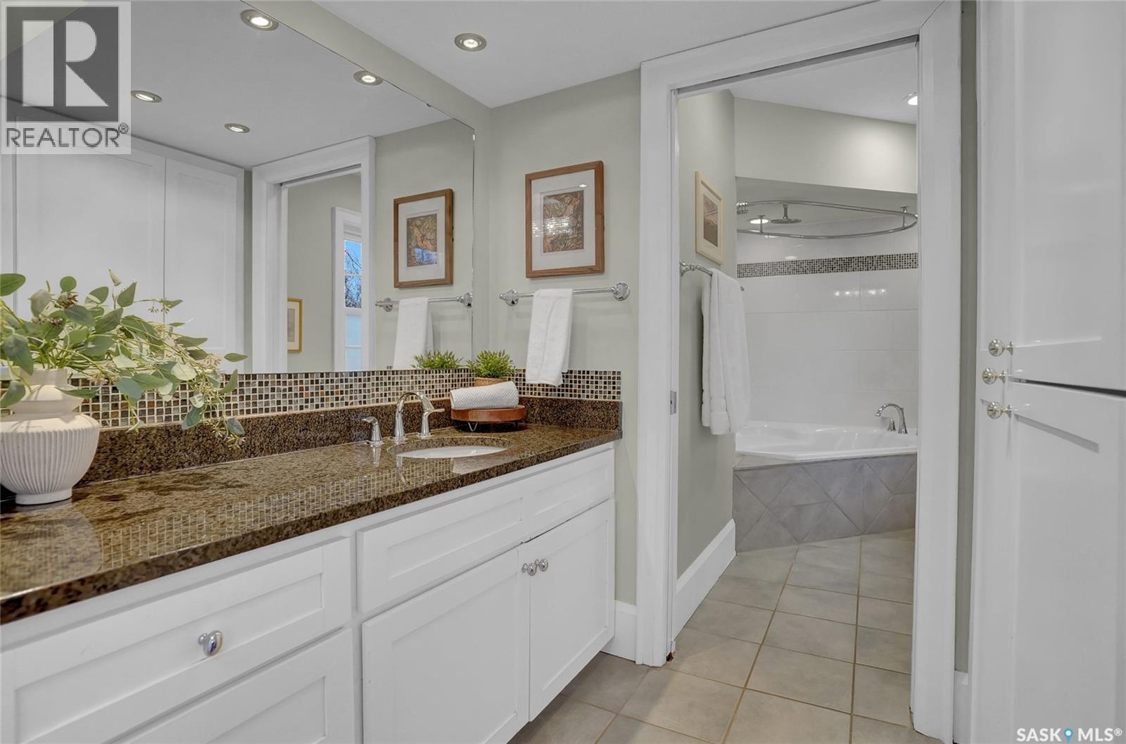 3129 Rae Street, Regina, Saskatchewan  S4S 1R9 - Photo 27 - SK033076