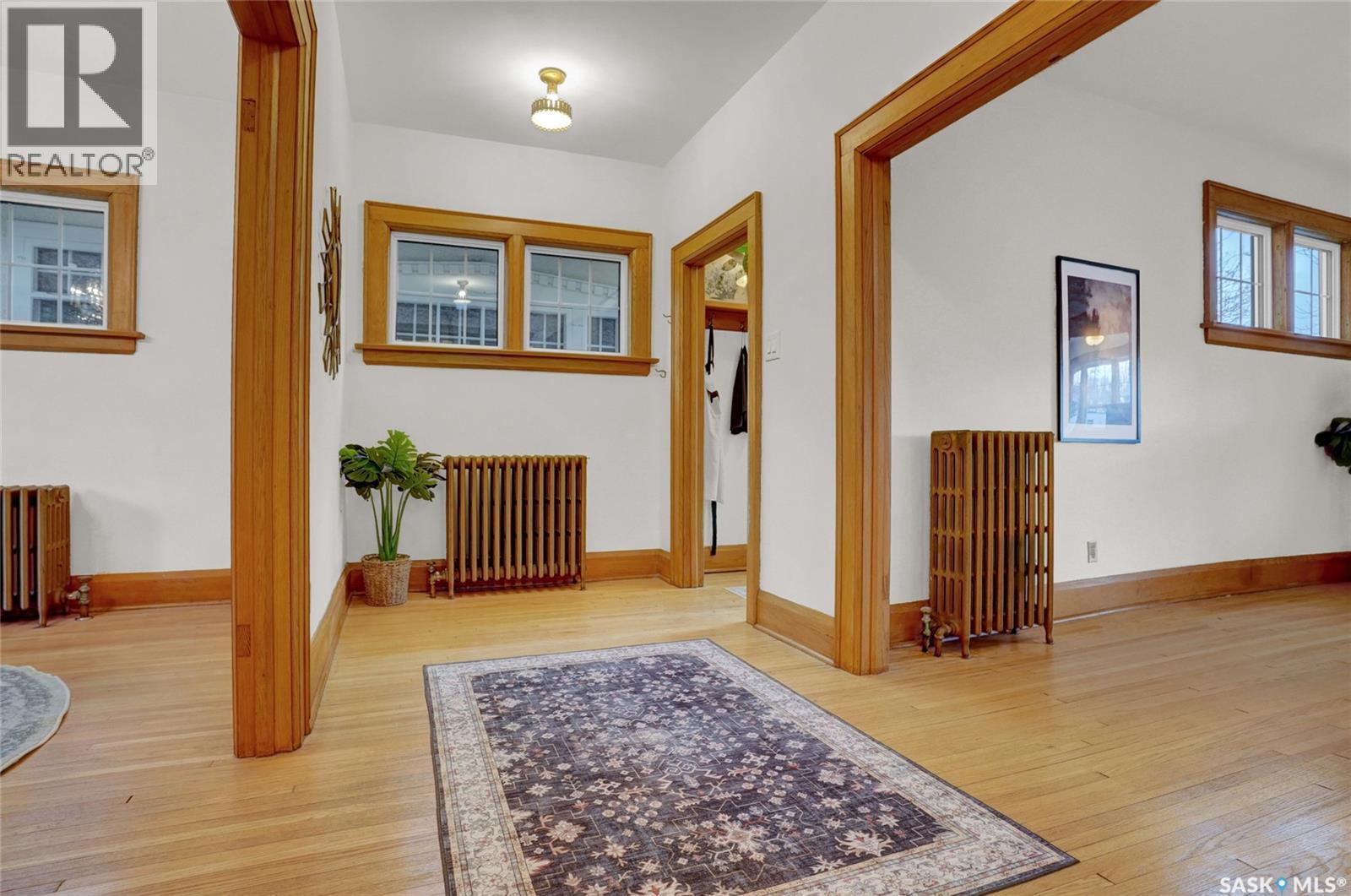 3129 Rae Street, Regina, Saskatchewan  S4S 1R9 - Photo 3 - SK033076