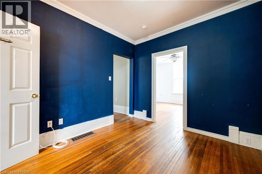 300 Dalhousie Street, Brantford, Ontario  N3S 3V5 - Photo 9 - 40820271