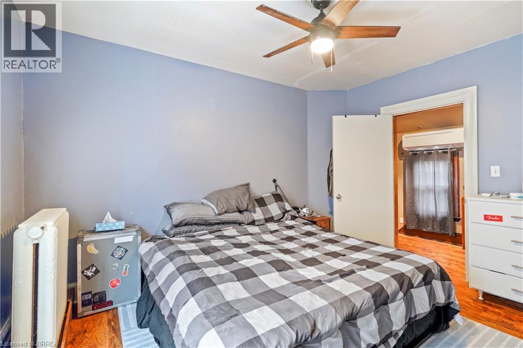 10 Henrietta Street, Brantford, Ontario  N3T 3Y9 - Photo 14 - 40820247