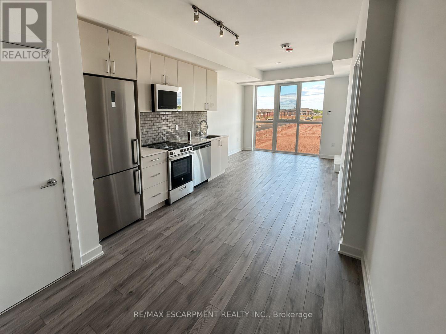 333 - 1005 Dundas Street E, Oakville, Ontario  L6H 7E8 - Photo 3 - W13019690