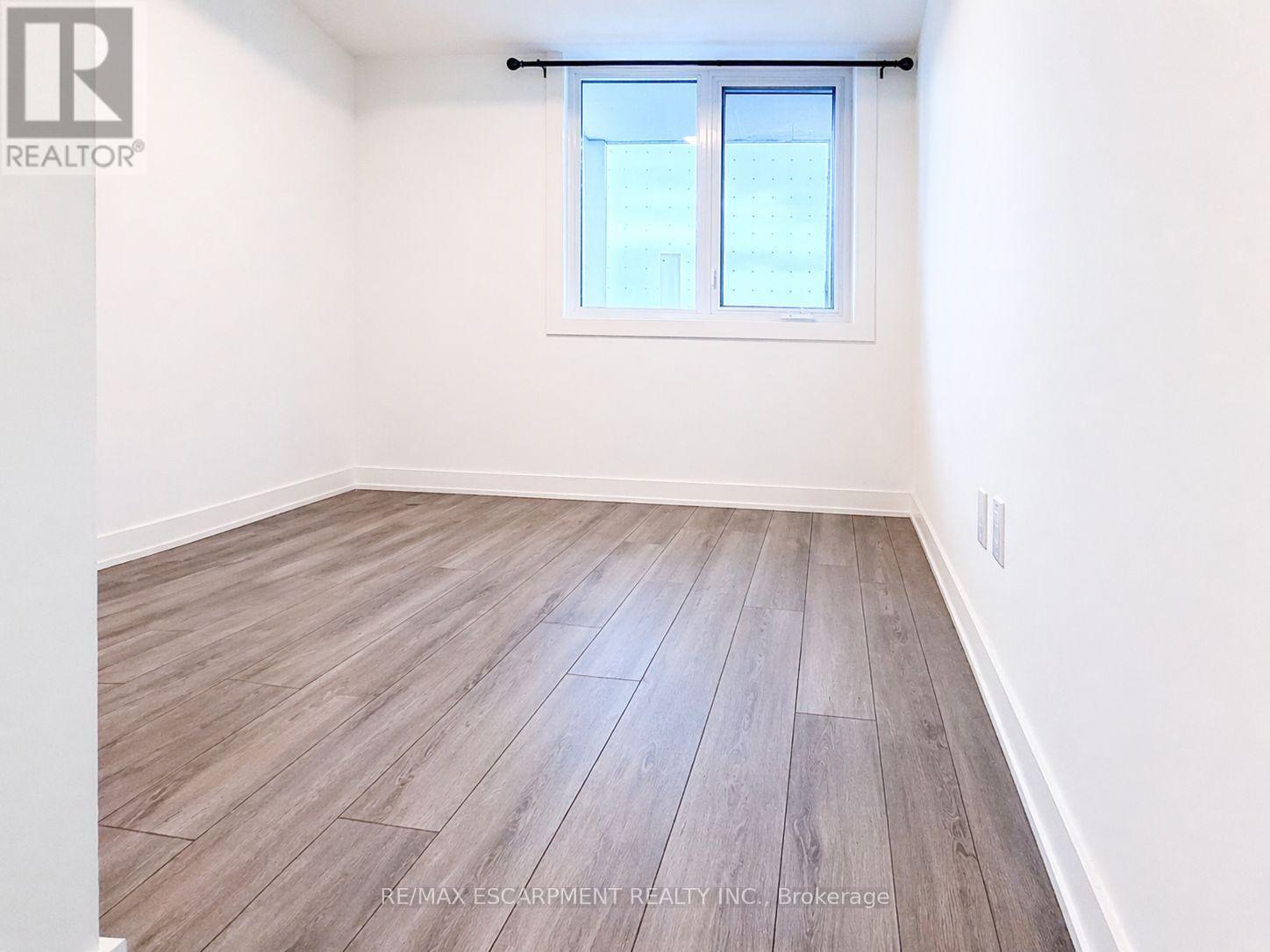 333 - 1005 Dundas Street E, Oakville, Ontario  L6H 7E8 - Photo 8 - W13019690