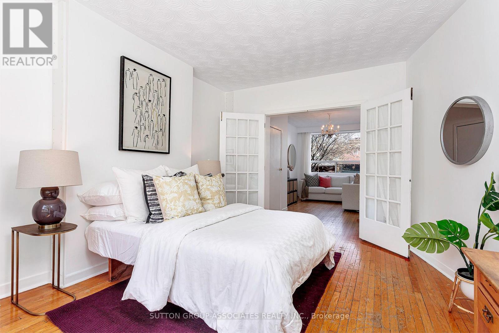 62 Marion Street, Toronto, Ontario  M6R 1E7 - Photo 10 - W13019692