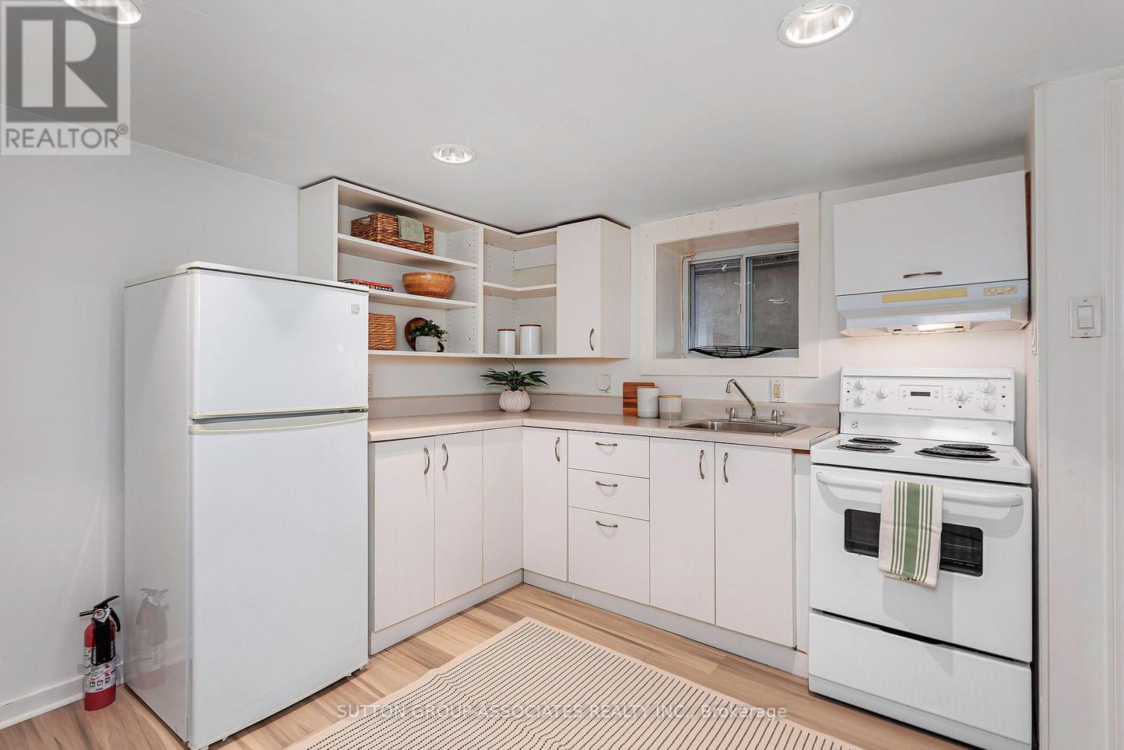 62 Marion Street, Toronto, Ontario  M6R 1E7 - Photo 34 - W13019692