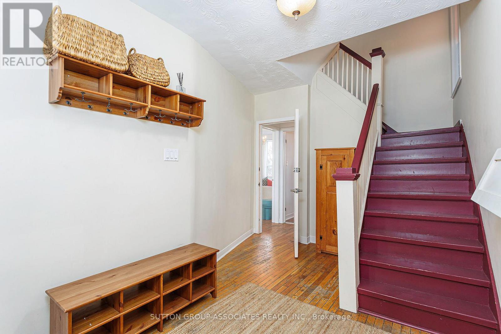 62 Marion Street, Toronto, Ontario  M6R 1E7 - Photo 4 - W13019692