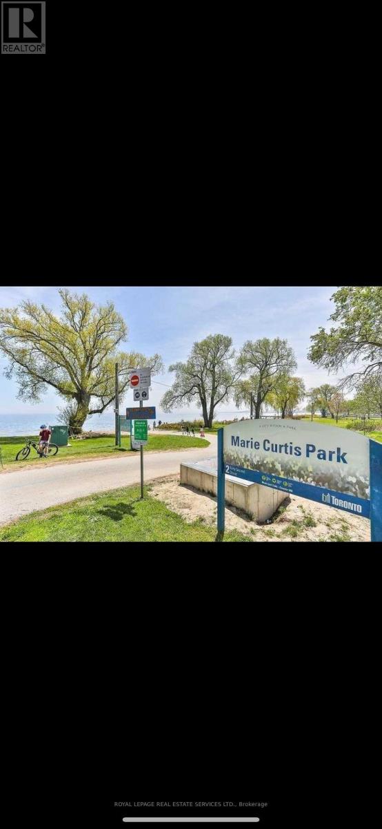 23 - 28 Marina Avenue, Toronto (Long Branch), Ontario  M8W 1K3 - Photo 29 - W13019706